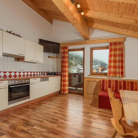 ゲストハウス Gaestehaus Sieder By Schladming-appartements シュラートミンク